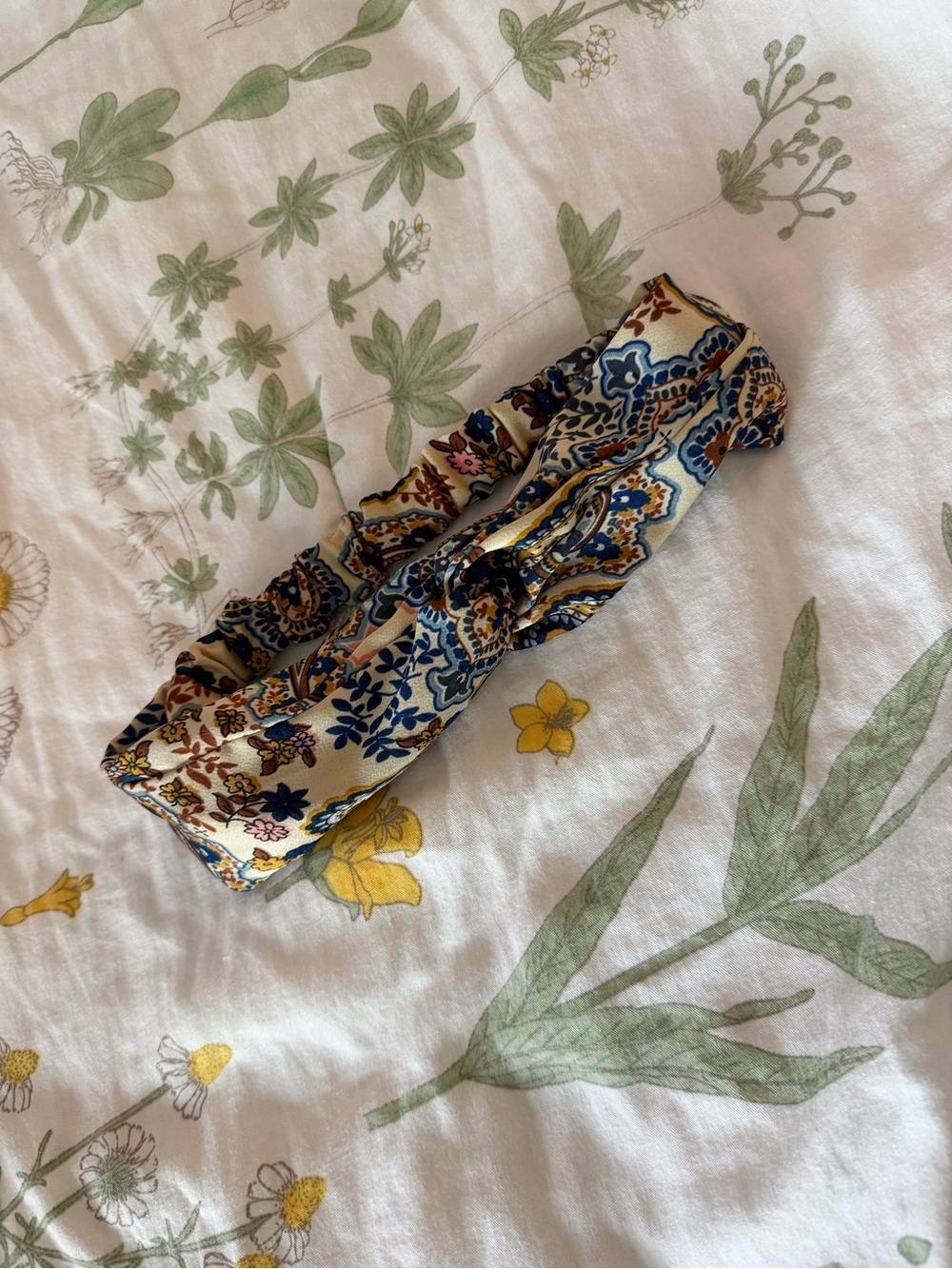 Boho Paisley Patterned Twist Headband